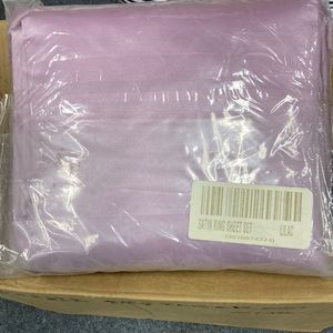 King size satin sheet set in lilac brand new by Allure factory sealed